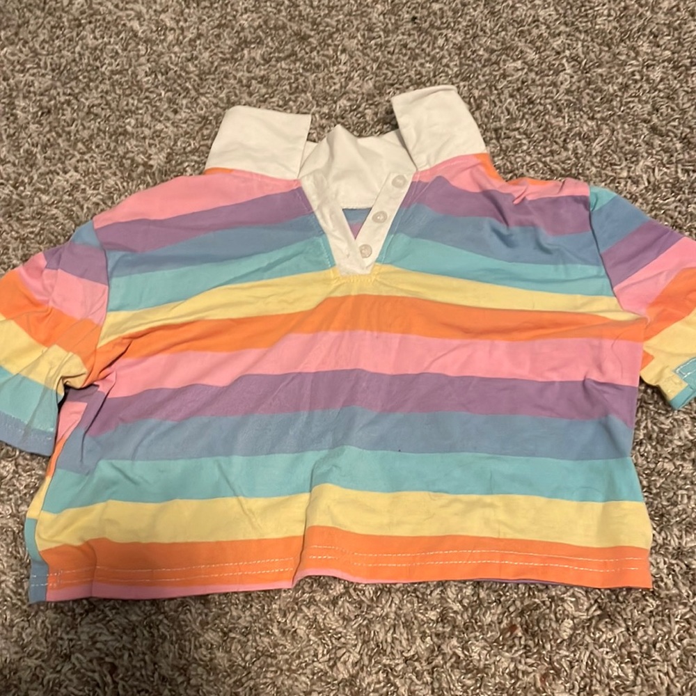 Vintage cropped rainbow collar shirt, size M